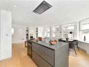 Flat to rent in St. James's Street, London SW1A