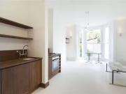 Flat to rent in St Marks Place, Notting Hill W11