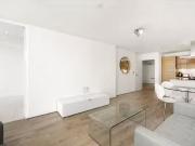 Flat to rent in Station Street, London E15