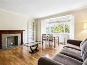 Flat to rent in Streatham Court, London SW16