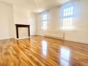 Flat to rent in Studley Grange Road, Hanwell W7