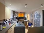 Flat to rent in Sutherland Avenue, London W9