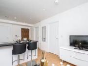 Flat to rent in Sydenham Road, Croydon CR0