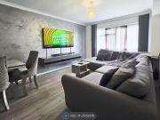 Flat to rent in Templedene Court, Bromley BR2