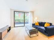Flat to rent in The Modern, Viaduct Gardens SW11