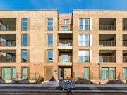 Flat to rent in The Oakwood, Colina Road, London N15