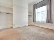 Flat to rent in Thornhill Road, Croydon CR0