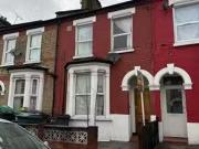 Flat to rent in Tottenham N15
