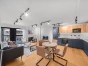 Flat to rent in Tower Bridge Road, London SE1