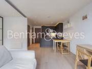 Flat to rent in Townmead Road, Fulham SW6