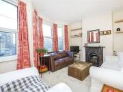 Flat to rent in Townmead Road, Fulham SW6