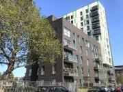 Flat to rent in Tweed Walk, London E14