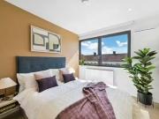 Flat to rent in Uncle Wembley, Park Lane HA9, Wembley