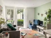 Flat to rent in Union Lane, Isleworth TW7