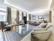 Flat to rent in Upper Grosvenor Street, London W1K