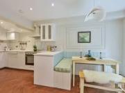 Flat to rent in Upper Richmond Road, Putney, London SW15