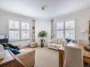 Flat to rent in Waldemar Avenue, Fulham SW6