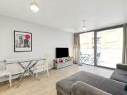 Flat to rent in Waterfront Drive, London SW10
