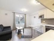 Flat to rent in Waterloo Gardens, London N1
