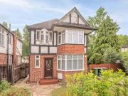 Flat to rent in Wells Drive, Kingsbury, London NW9