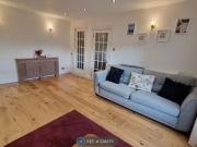 Flat to rent in West Ealing, London W13