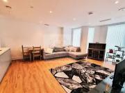 Flat to rent in West Gate, London W5
