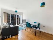 Flat to rent in Whitestone Way, Croydon CR0