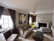 Flat to rent in Windsor, Berkshire SL4