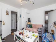 Flat to rent Kennington Lane, London, SE11