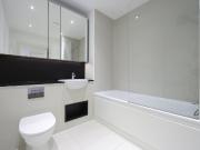 Flat to Rent: Kingfisher Heights, E16