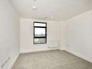 Flat to rent Medway Street, Chatham, ME4