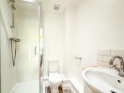 Flat to rent on Flat to rent on