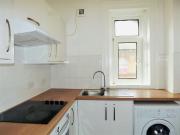 Flat to rent on