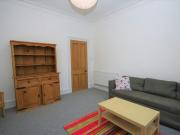 Flat to rent on