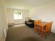 Flat to rent on