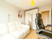 Flat to rent on