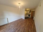 Flat to rent on