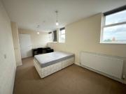 Flat to rent on