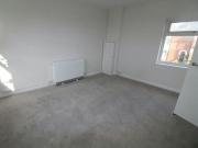Flat to rent on