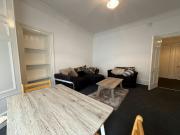 Flat to rent on