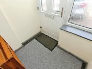 Flat to rent on