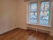 Flat to rent on