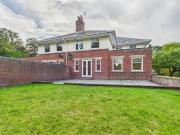 Flat to rent on
