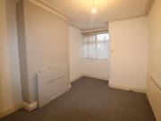 Flat to rent on