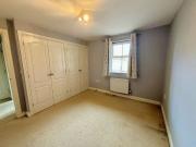 Flat to rent on Flat to rent on