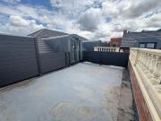 Flat to rent on
