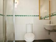 Flat to rent on