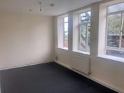 Flat to rent on