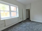 Flat to rent on