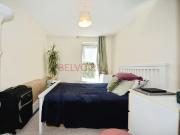 Flat to rent on